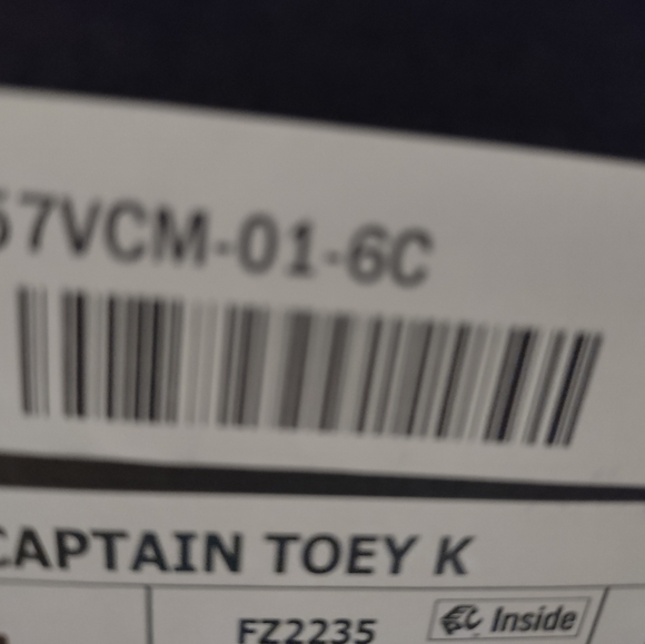 New in box Adidas water shoe sandal sz 5 pink - Picture 7 of 7